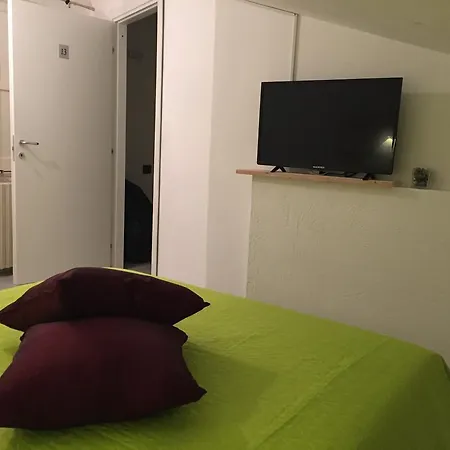 Mansarda 13 * Salerno